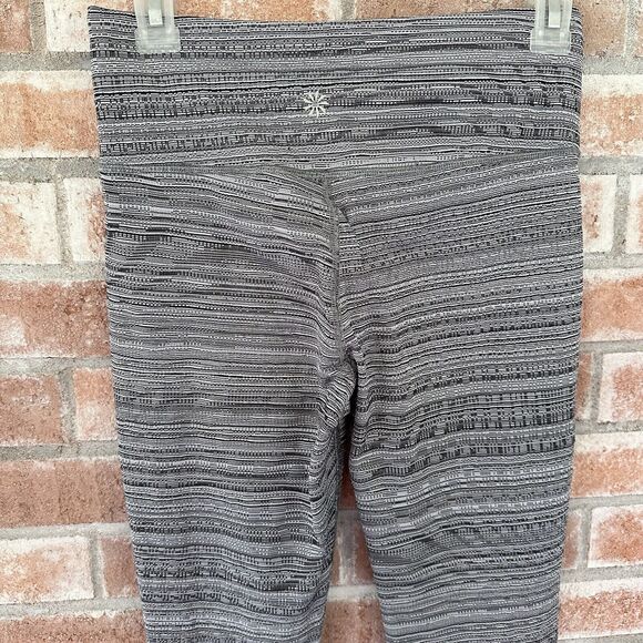 Athleta Gray Pattern Leggings Full Length Small Tall - Picture 6 of 8